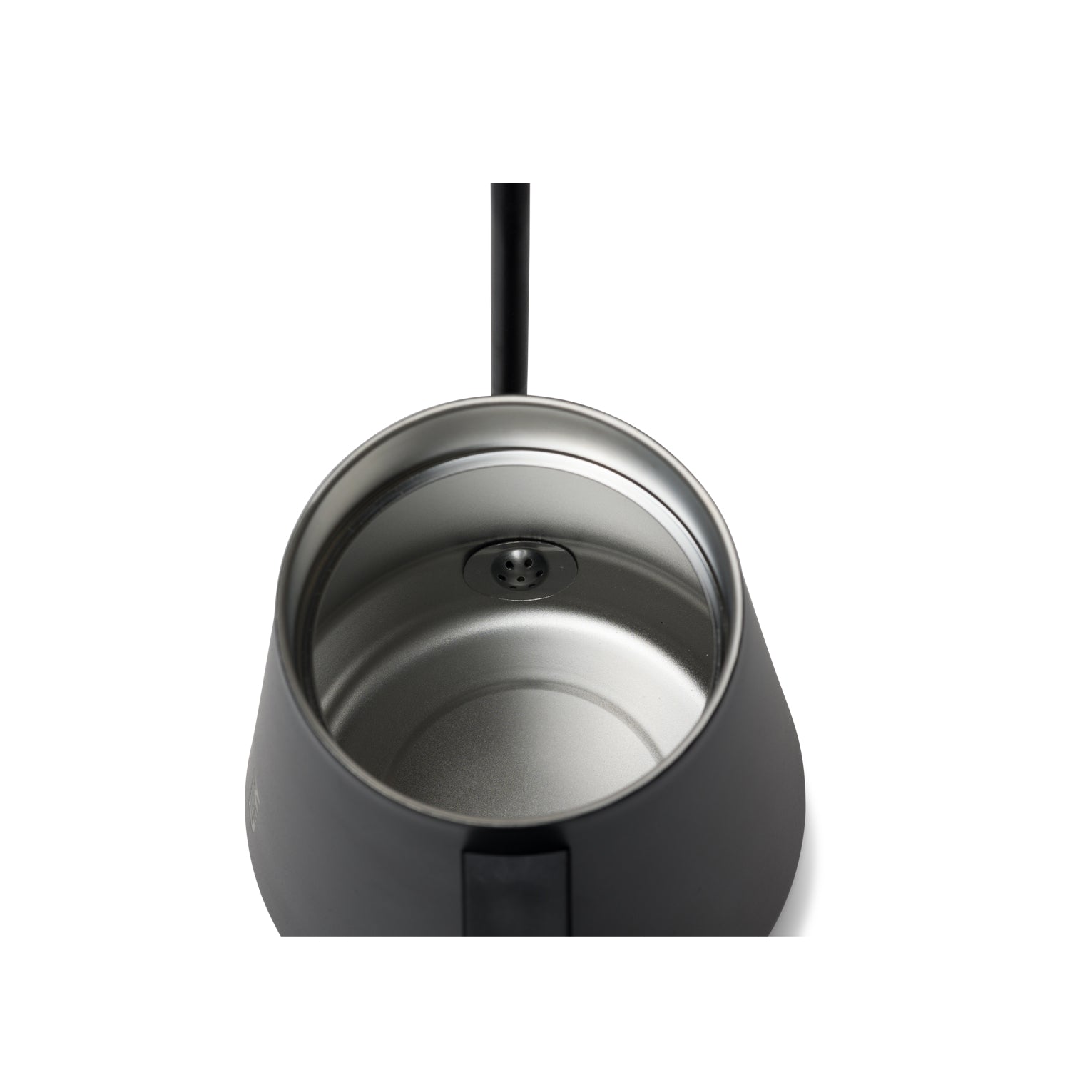 new-standard-pour-over-kettle-g4 Pour_Over_Kettle_Black_Studio_0222_Screen__POK1SNOS002.jpg