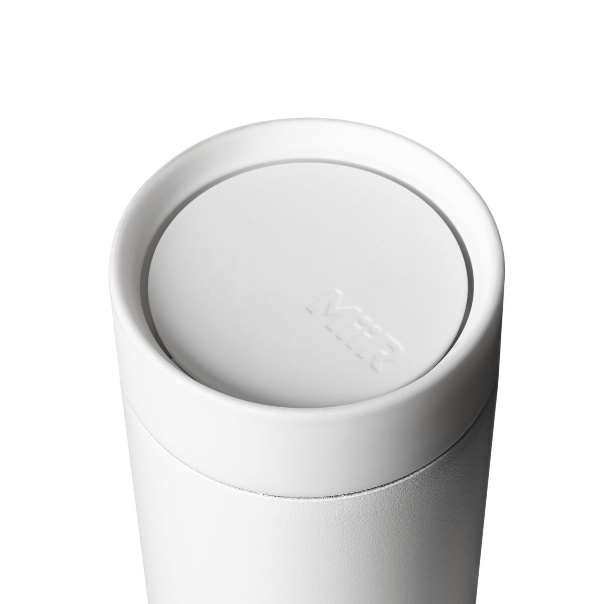 360-lid-n3 WebPDP-360_Lid_White__3602PNWM001_X2Studio_Closeup_Closed.jpg