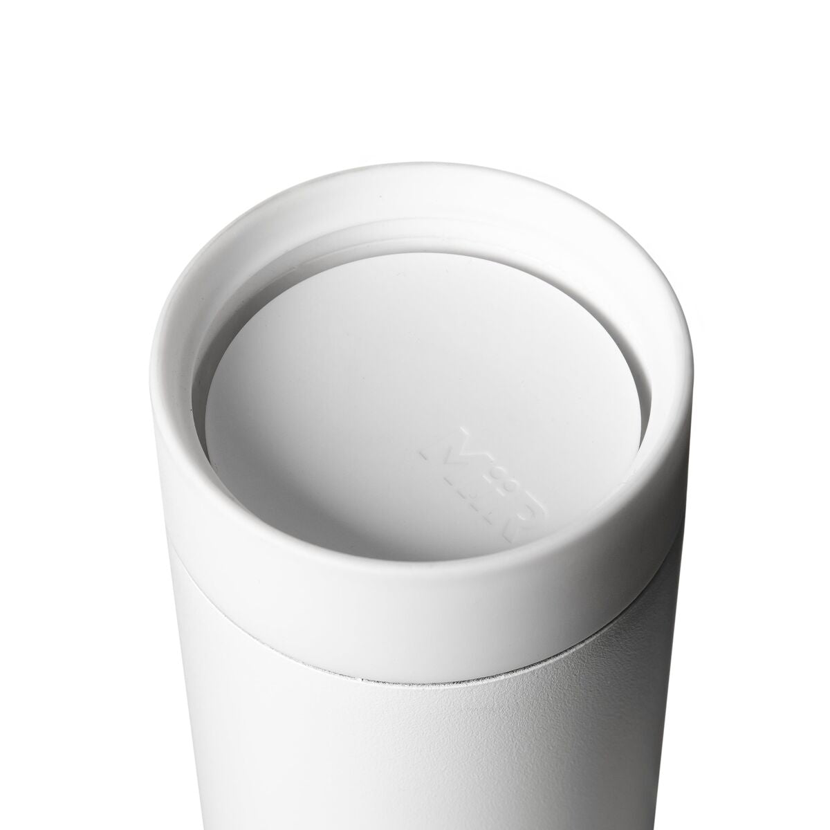 360-lid-n3 WebPDP-360_Lid_White__3602PNWM001_X2Studio_Closeup_Open.jpg