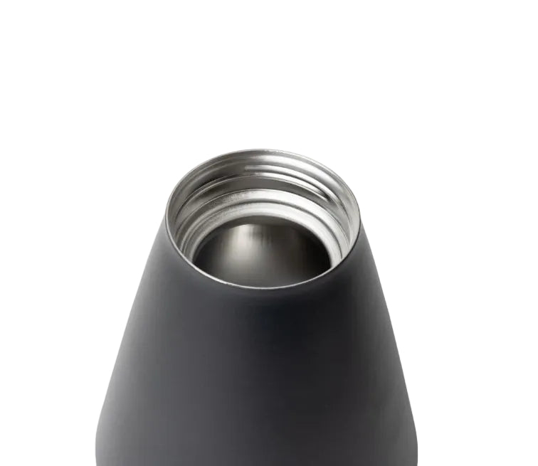 new-standard-carafe-l8 WebPDP-Carafe_Black_Studio_0722_45_Deg_Top_Off__CAR1SVOS002.jpg