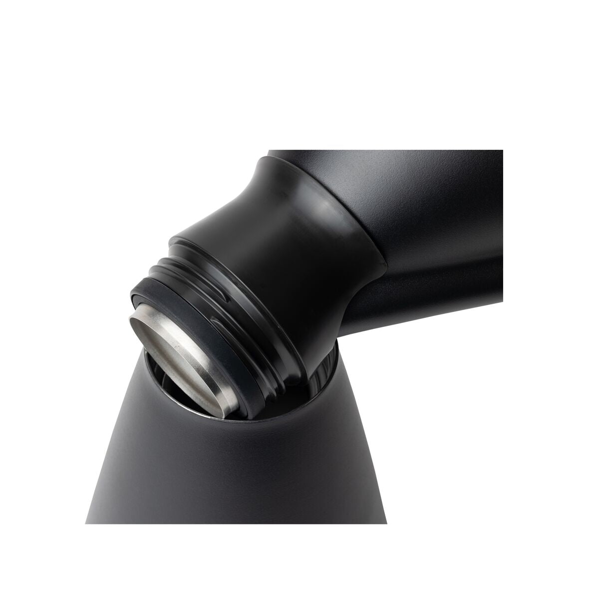 new-standard-carafe-l8 WebPDP-Carafe_Black_Studio_0722_45_Deg_Top_Staged__CAR1SVOS002.jpg