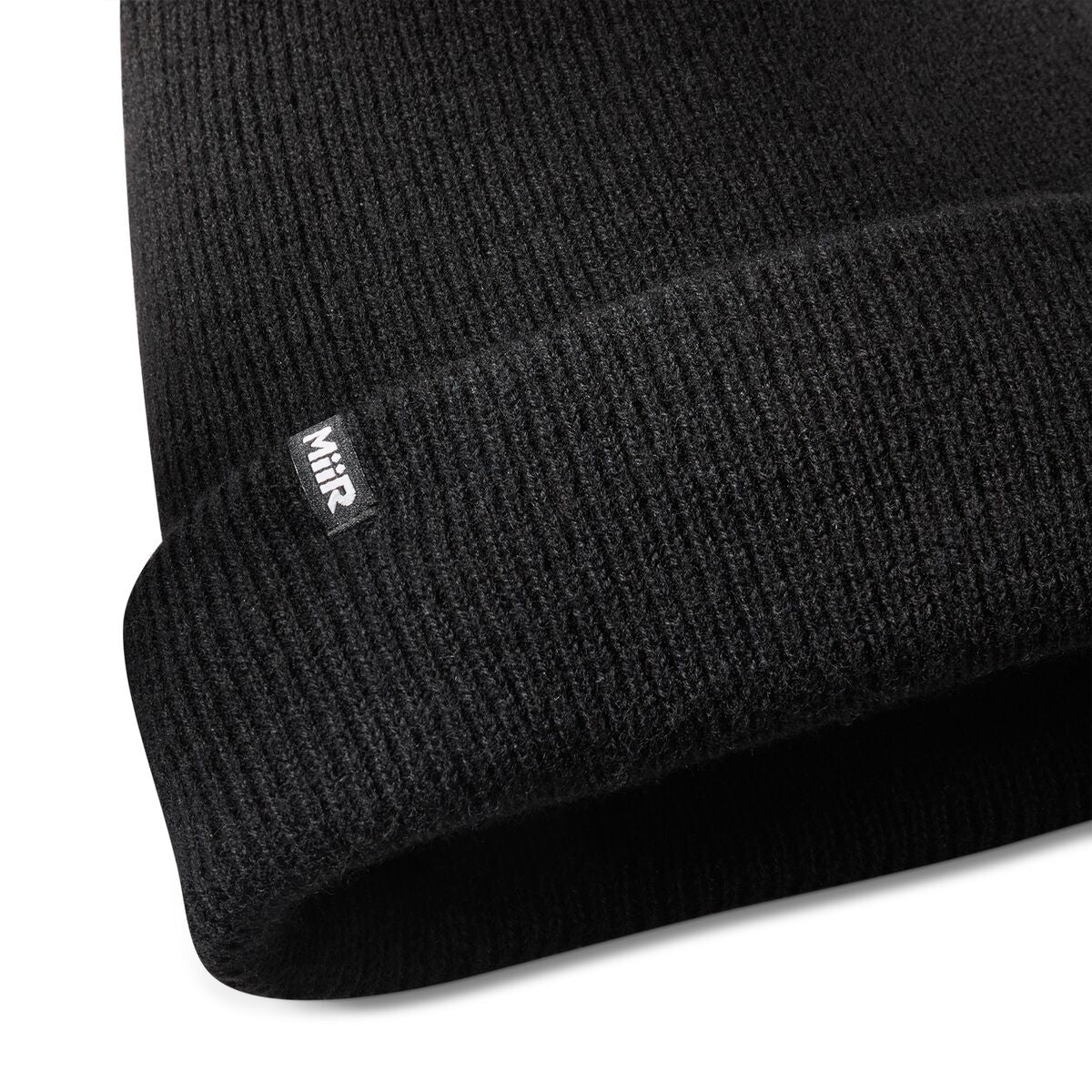 recycled-cashmere-beanie-c7 WebPDP-Recycled_Cashmere_Luxe_Beanie_Studio_Detail__BNE004002OS.jpg