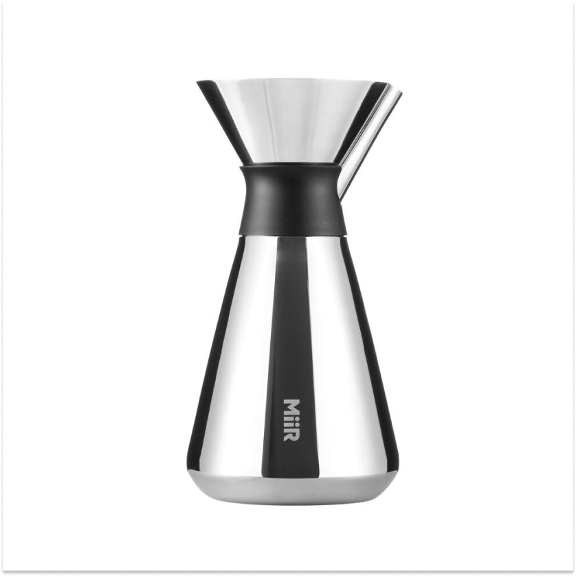 new-standard-carafe-l8 Web_PDP-Polished_Stainless_Carafe_33oz_SS_Studio_X2_07182024_Front_CAR1SVOS005_1.jpg